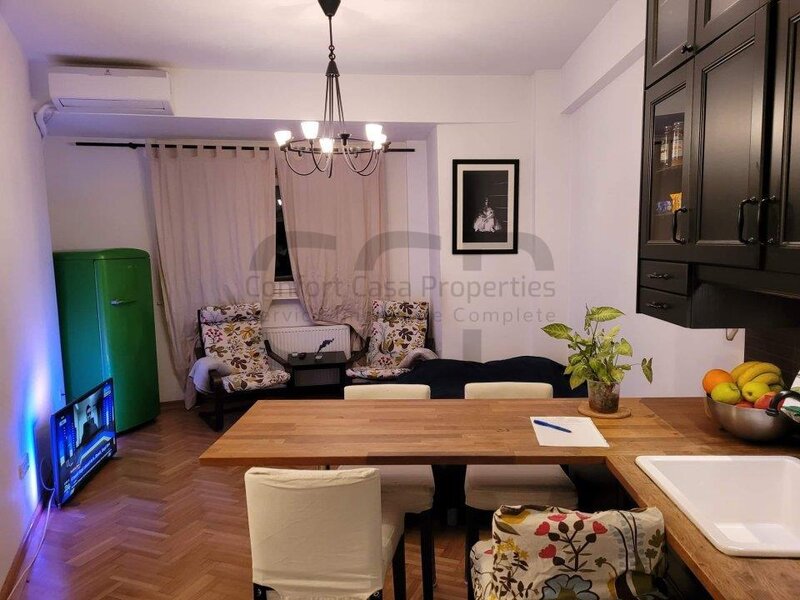 Calea Victoriei, Stirbei Voda, Cismigiu, apartament 2 camere cu balcon, mobilat
